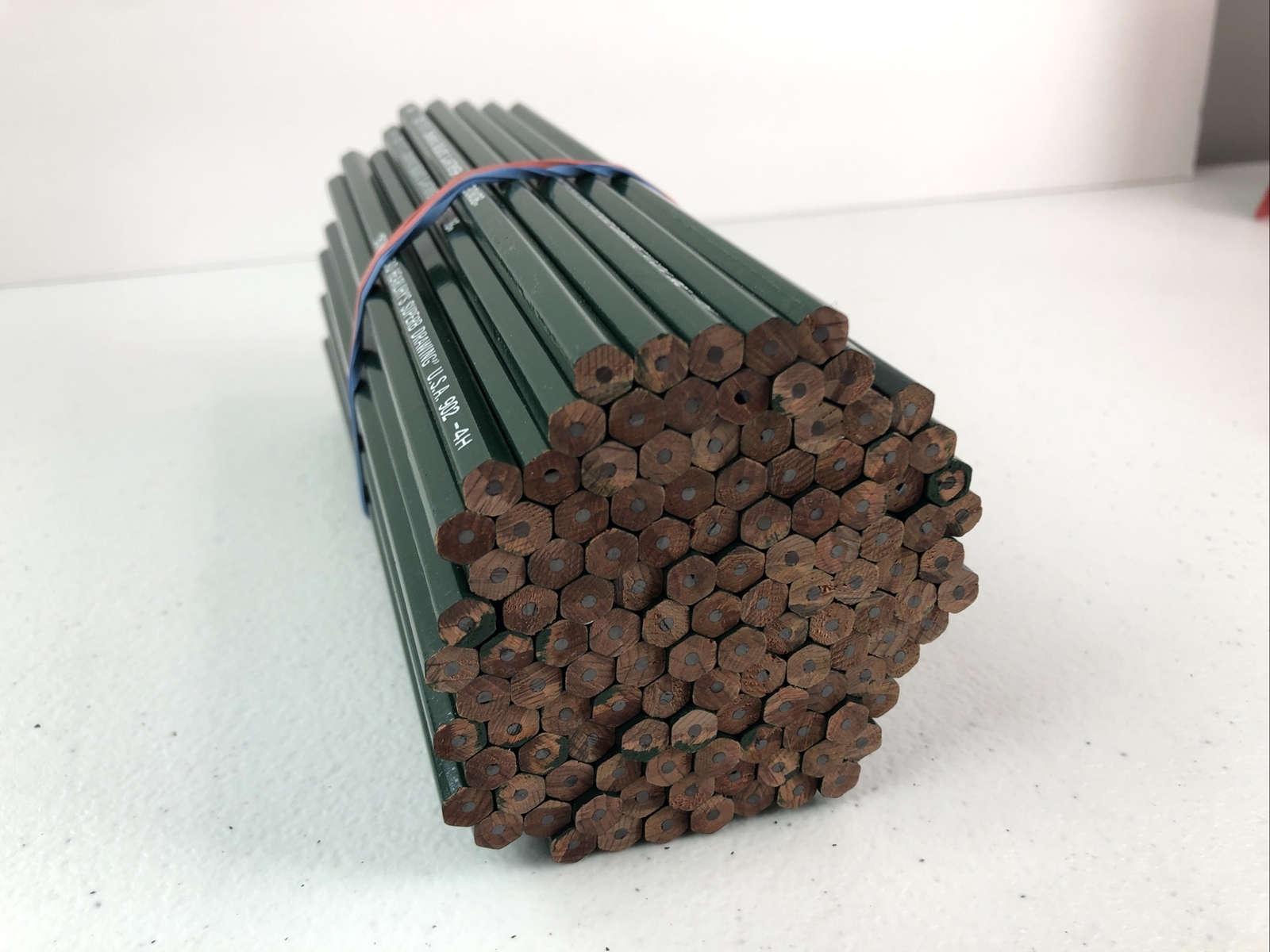 10 Dozen Hearlihy&rsquo;s Superb Drawing Pencil 4H 120 Pencils USA Loose