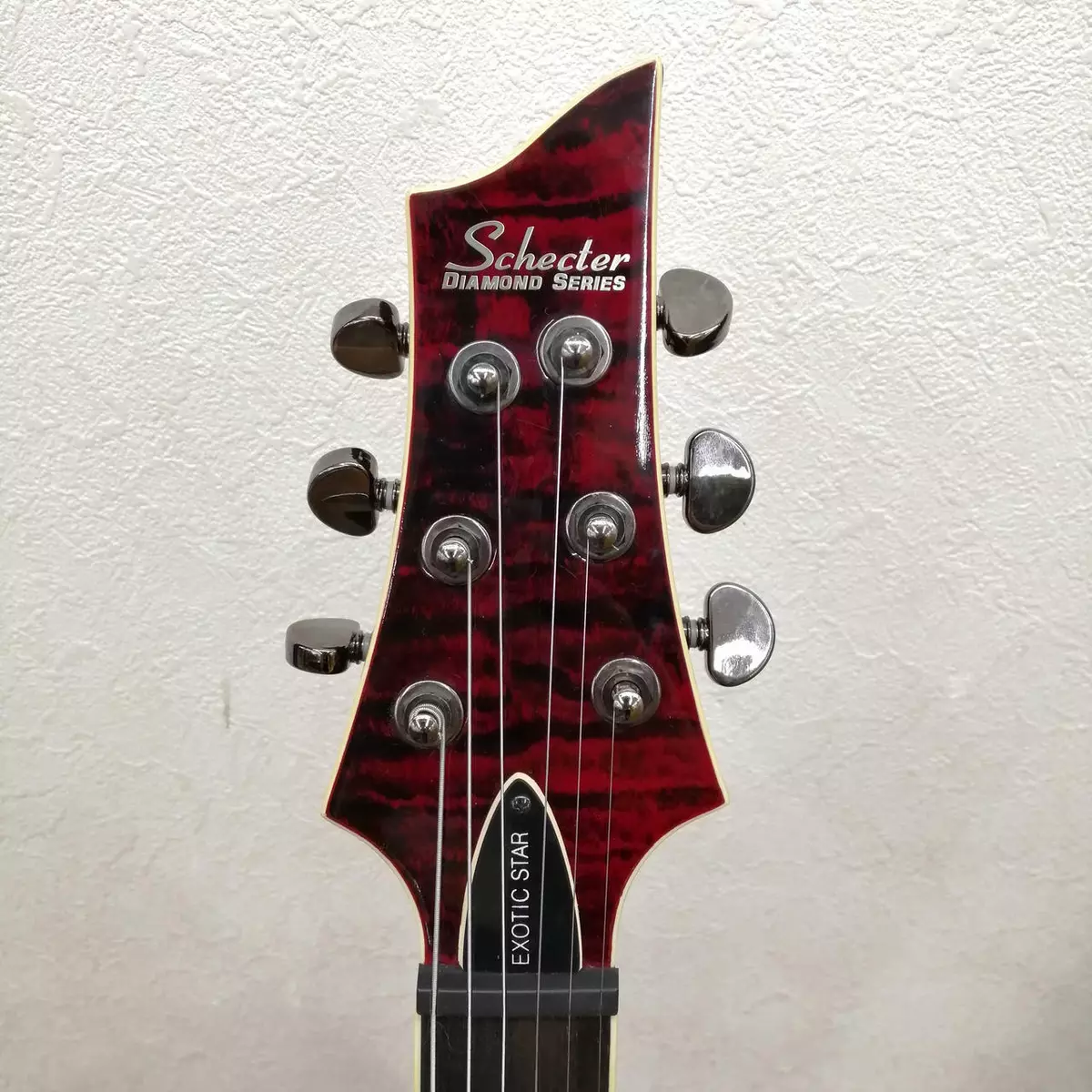 Schecter diamond sale series acoustic electric