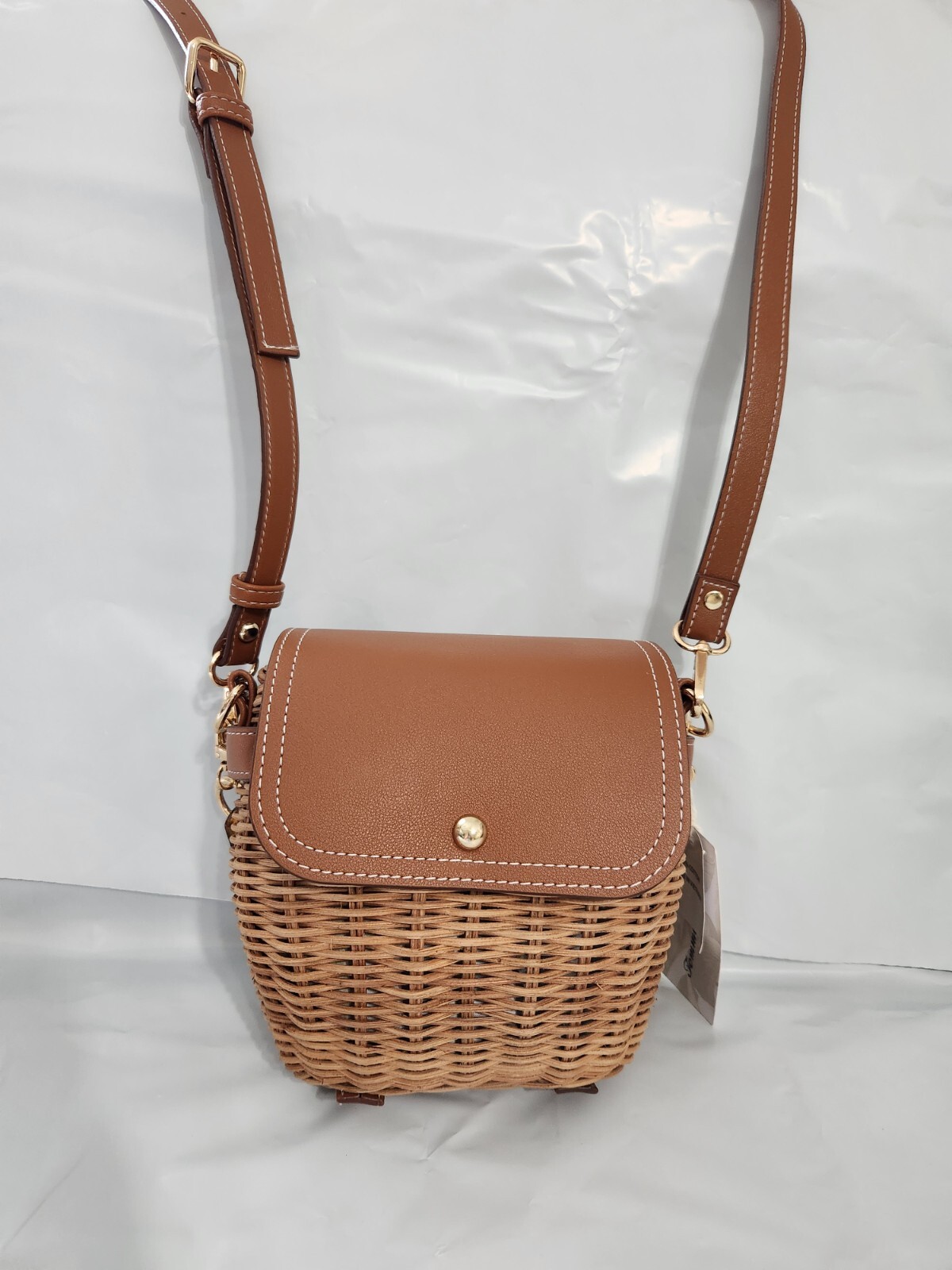 TOMMY BAHAMA Purse Picnic Basket Crossbody Rattan Wicker Bag Cognac