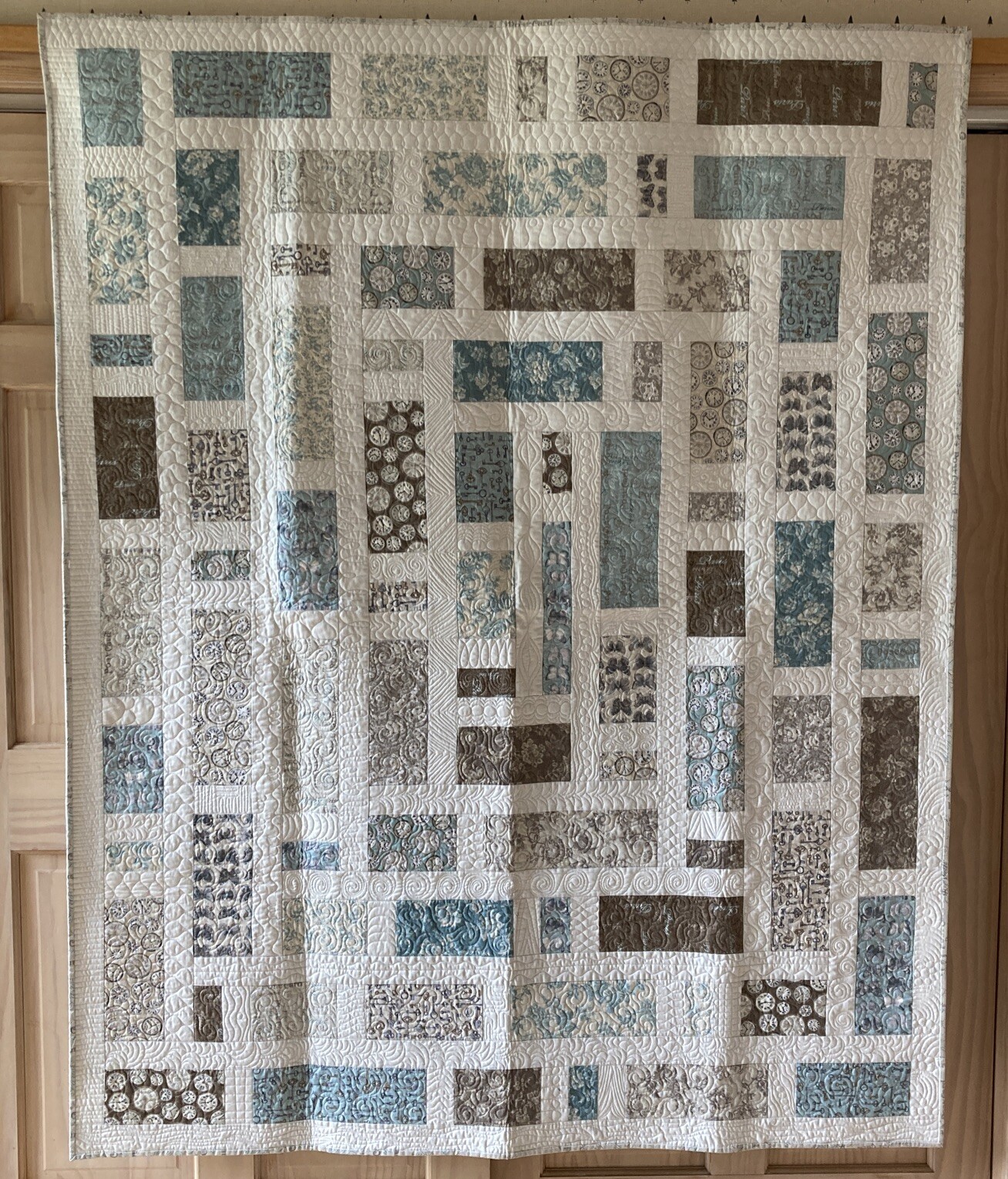 Time Keys Paris Butterflies 58" X 73" Quilt Machine Pieced & Quilted