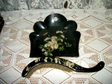 VICTORIAN FRENCH PAPER MACHE TOLEWARE CRUMBER SILENT BUTLER DAISIES BUTTERFLY