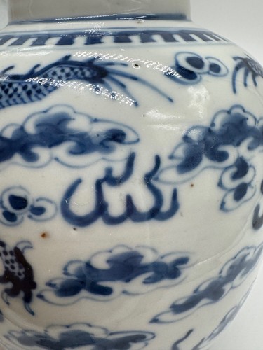 Antique Chinese Porcelain Blue & White Pot Vase w Dragon & Clouds Mark on Bottom - Picture 17 of 20