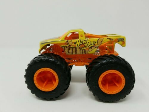 Hot Wheels Monster Trucks WWE Giant Wheels 1:64 Die-Cast Racing Car, Collectible - Picture 10 of 10