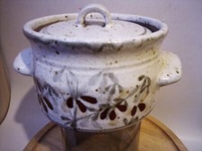 Colin Kellam Studio Pottery  Totnes Devon LIDDED POT 14 cm a/f