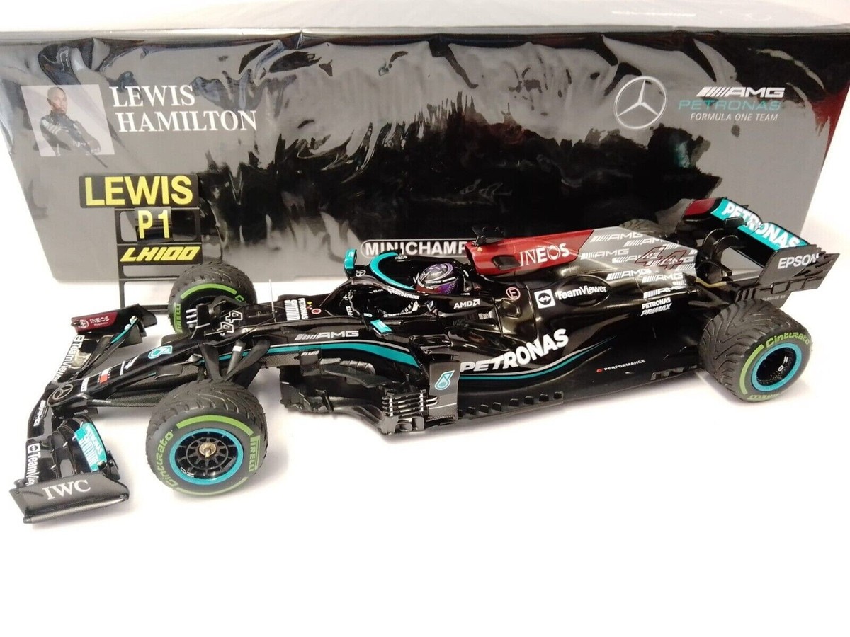 Minichamps Mercedes AMG W12 Lewis Hamilton Russian GP 2021 1