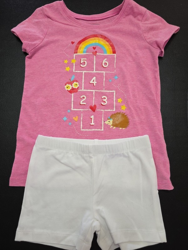 Girls Sz 4-5 Two Piece Hopscotch  Short Outfit