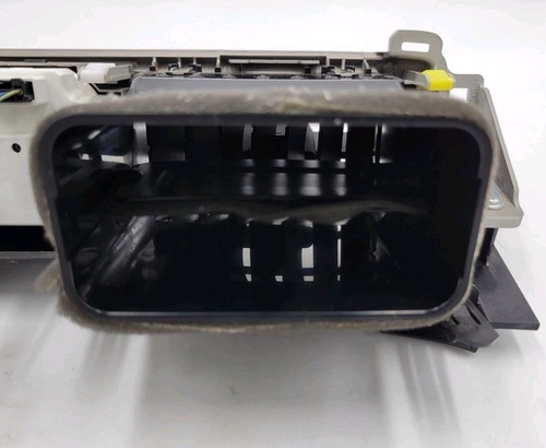 Lexus IS250 2014-2017 tablero interior central delantero ventilación de aire con reloj 55670-53140 - Imagen 10 de 10