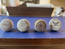 Lot de 12 bouchons de bouteille en porcelaine pré prohibition