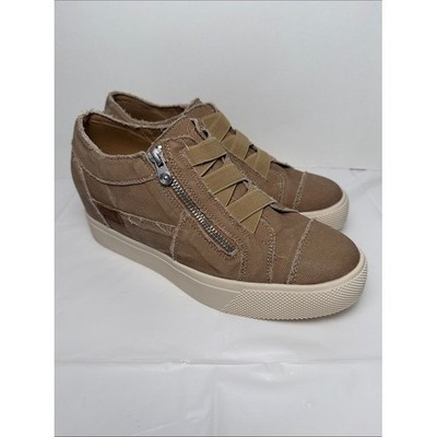 Blowfish Malibu Zayla Tan Canvas Hidden Wedge Sneakers Zipper Distressed 8.5M