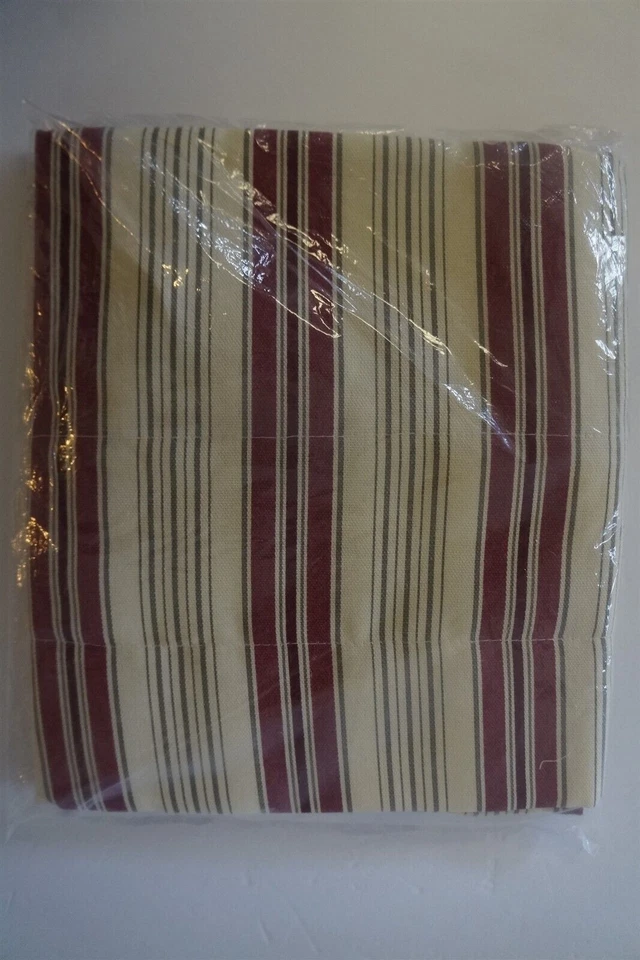 Cenefa de ventana Windsor forrada a rayas Kimberly 70 x 17 pulgadas Foto 2 de 2