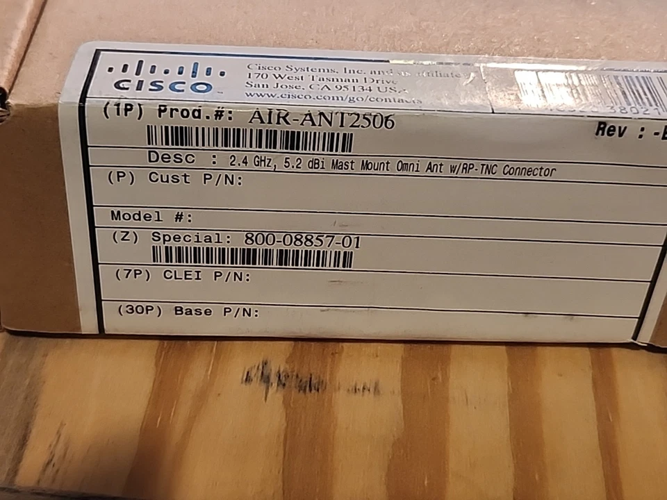 New Cisco AIR-ANT2506 Aironet Omnidirectional Mast Antenna 2.4GHz5.2dBi w/RP-TNC - Image 4 of 4
