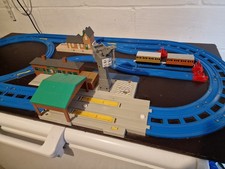 Tomy trackmaster thomas the tank engine train set bundle