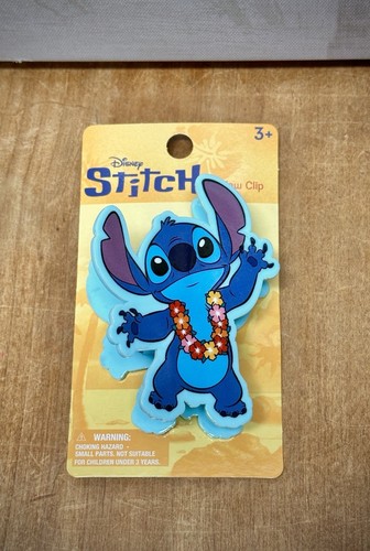 New Disney Stitch, Lilo & Stitch Claw Hair Clip Featuring Stitch In A Lei