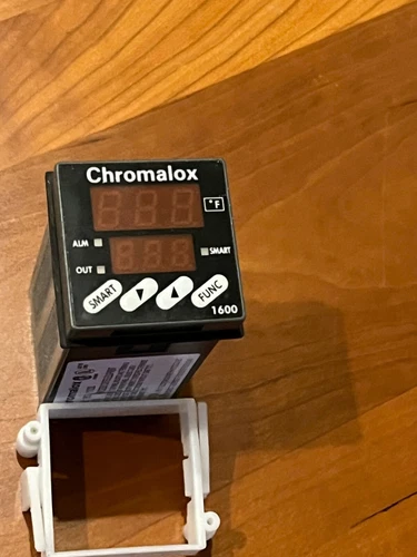 chromalox temp controller 1600