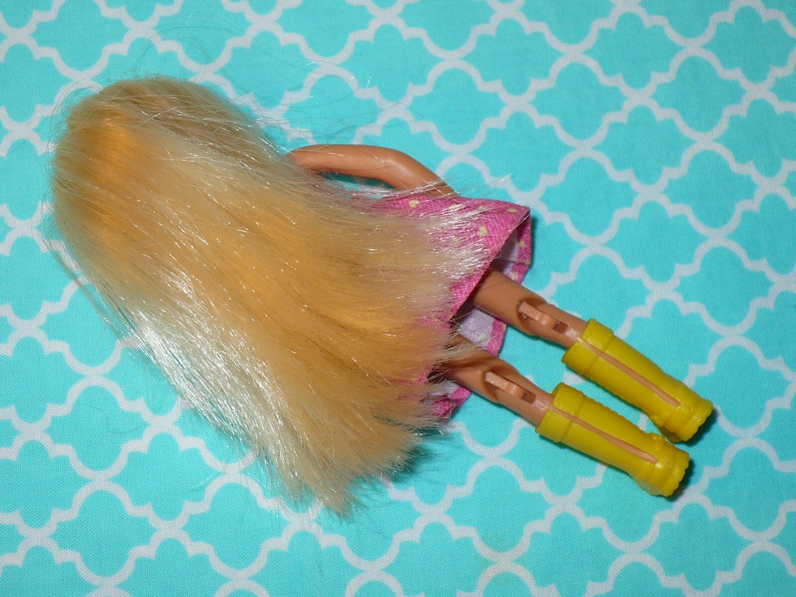 Mattel Barbie CHELSEA DOLL SWEET ORCHARD FARM Kelly Doll with