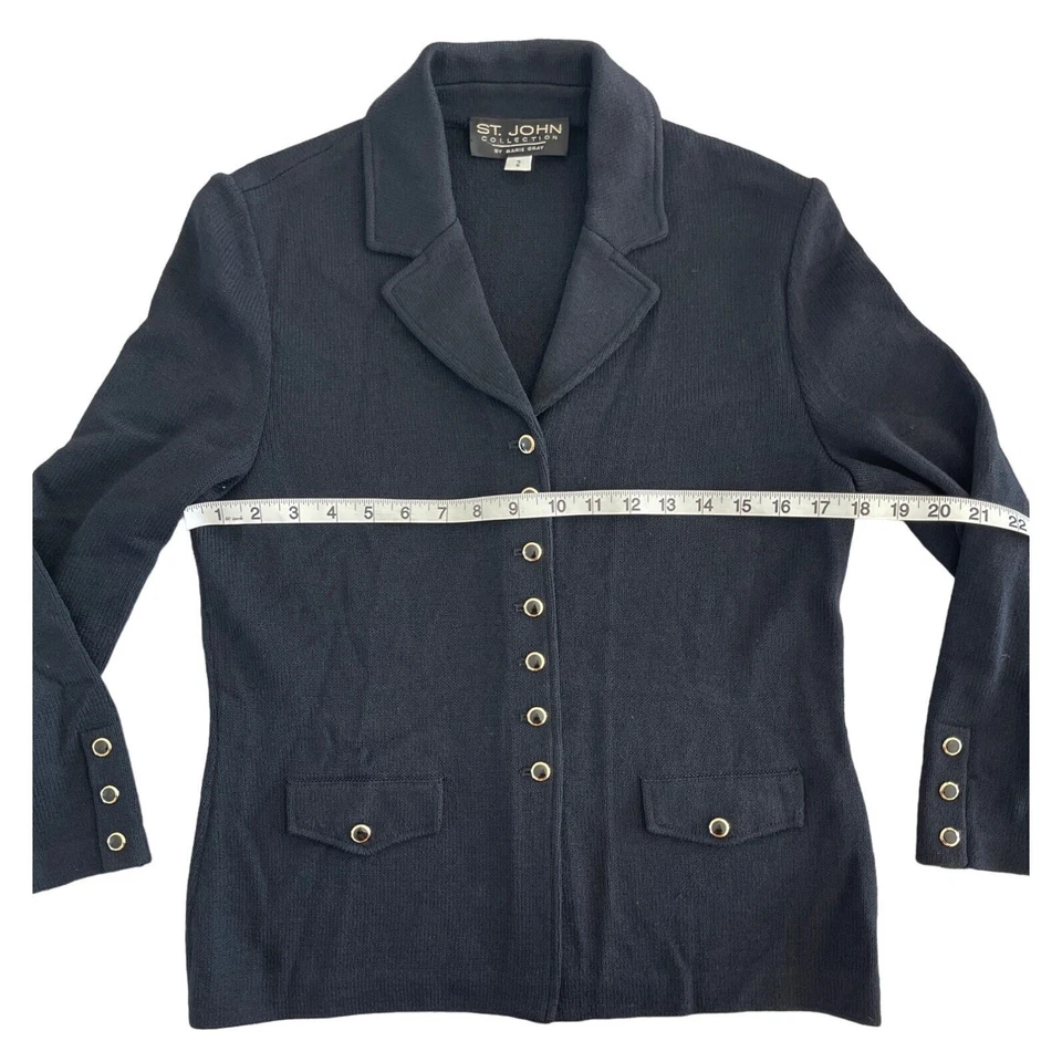 Blazer Suéter Vintage Colección St John por Marie Gris Negro Botón Dorado Talla 2 Foto 2 de 4