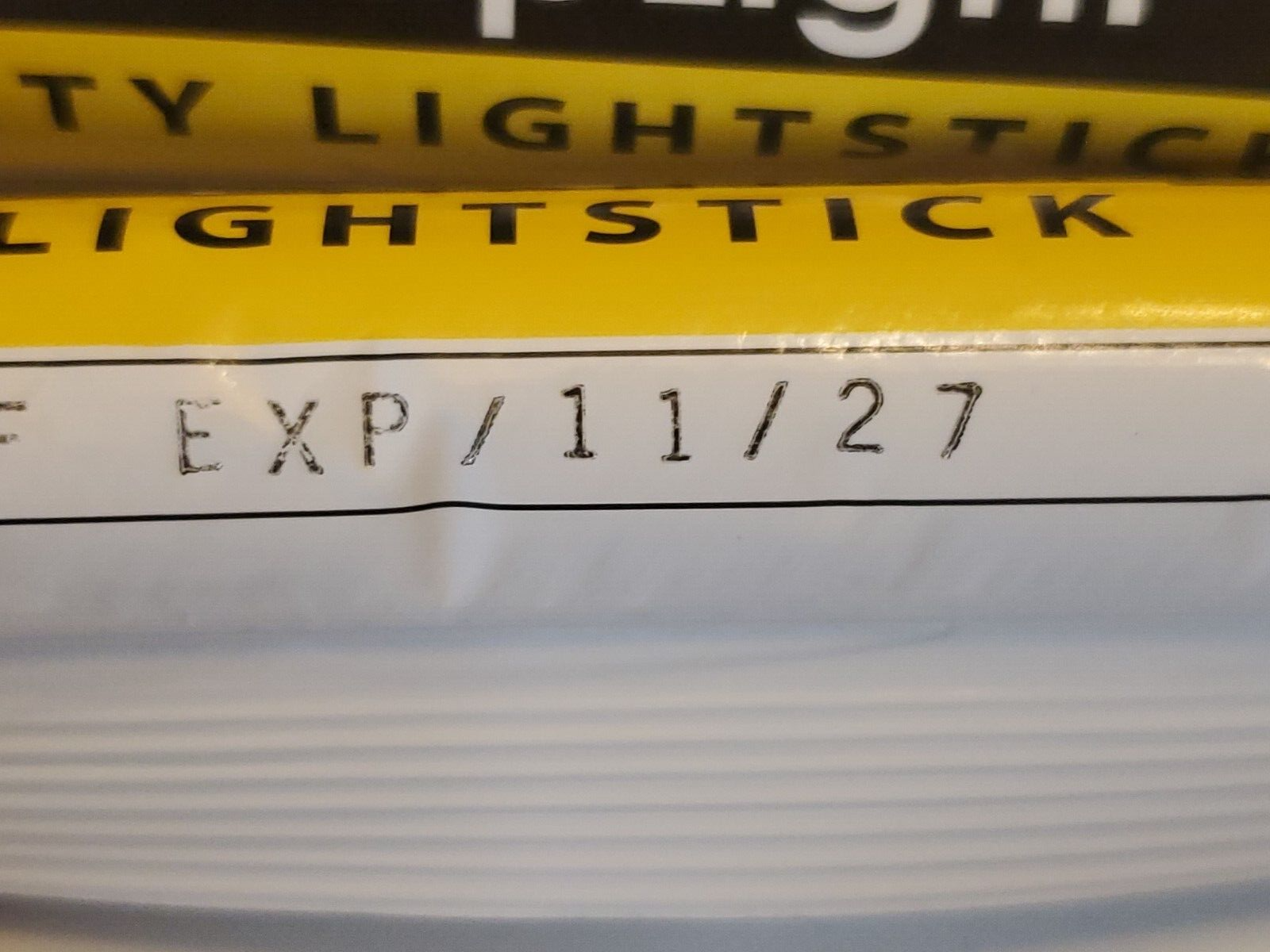 Lot of 20 Cyalume Snaplight Safety LightStick Chemlight Glow Stick