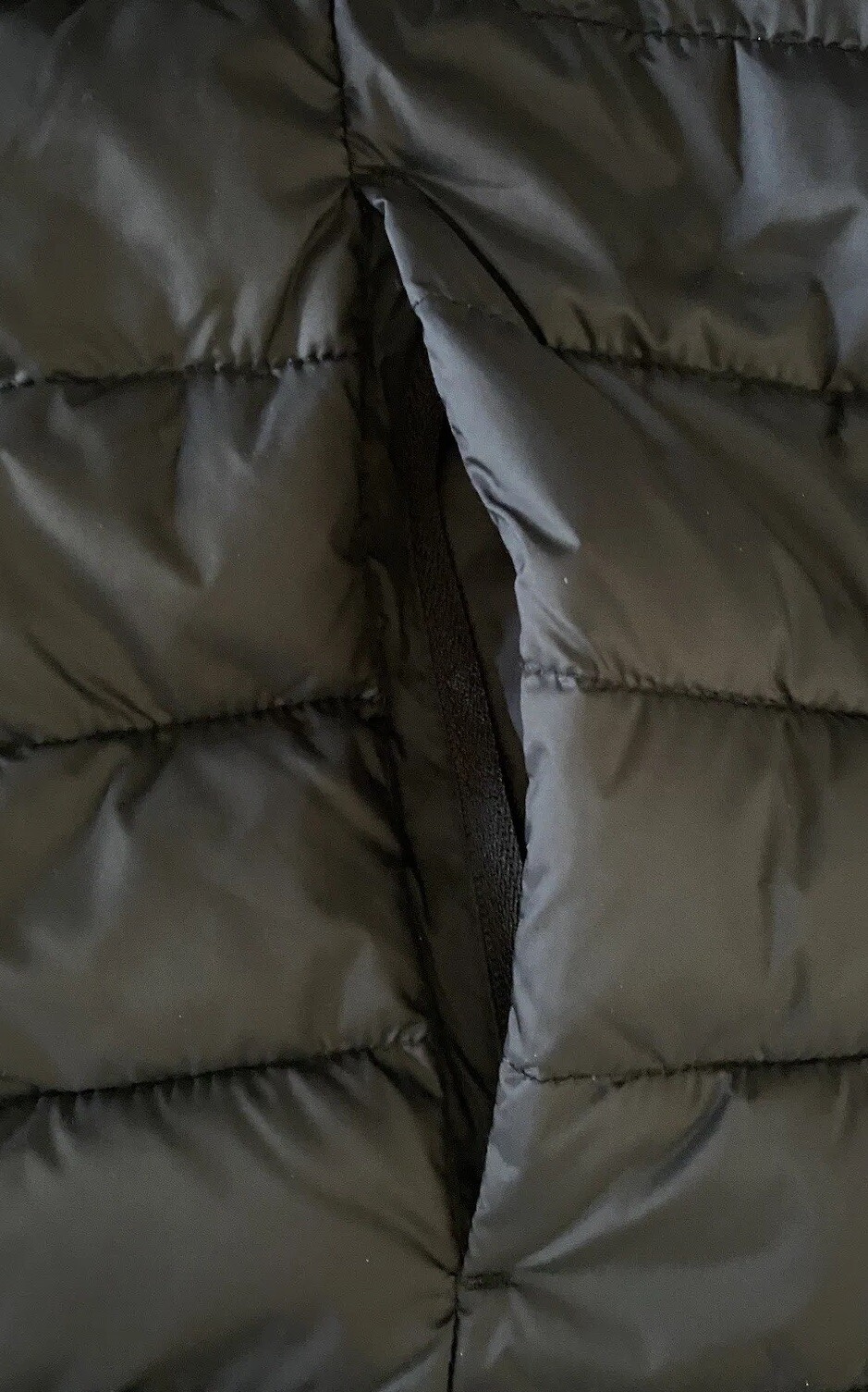 NWT Old Navy Active Women’s NarrowChannel Quilted Puffer Vest Black XL