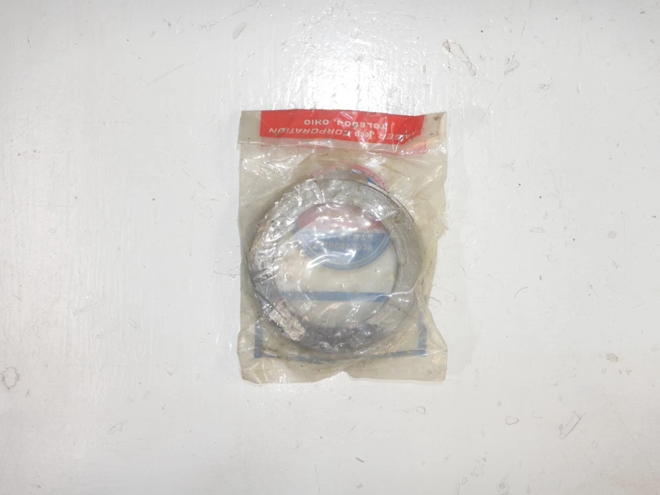 Adaptador eje principal transmisión Jeep CJ C101 Commando 67-72 NOS T14 991308 Foto 3 de 4