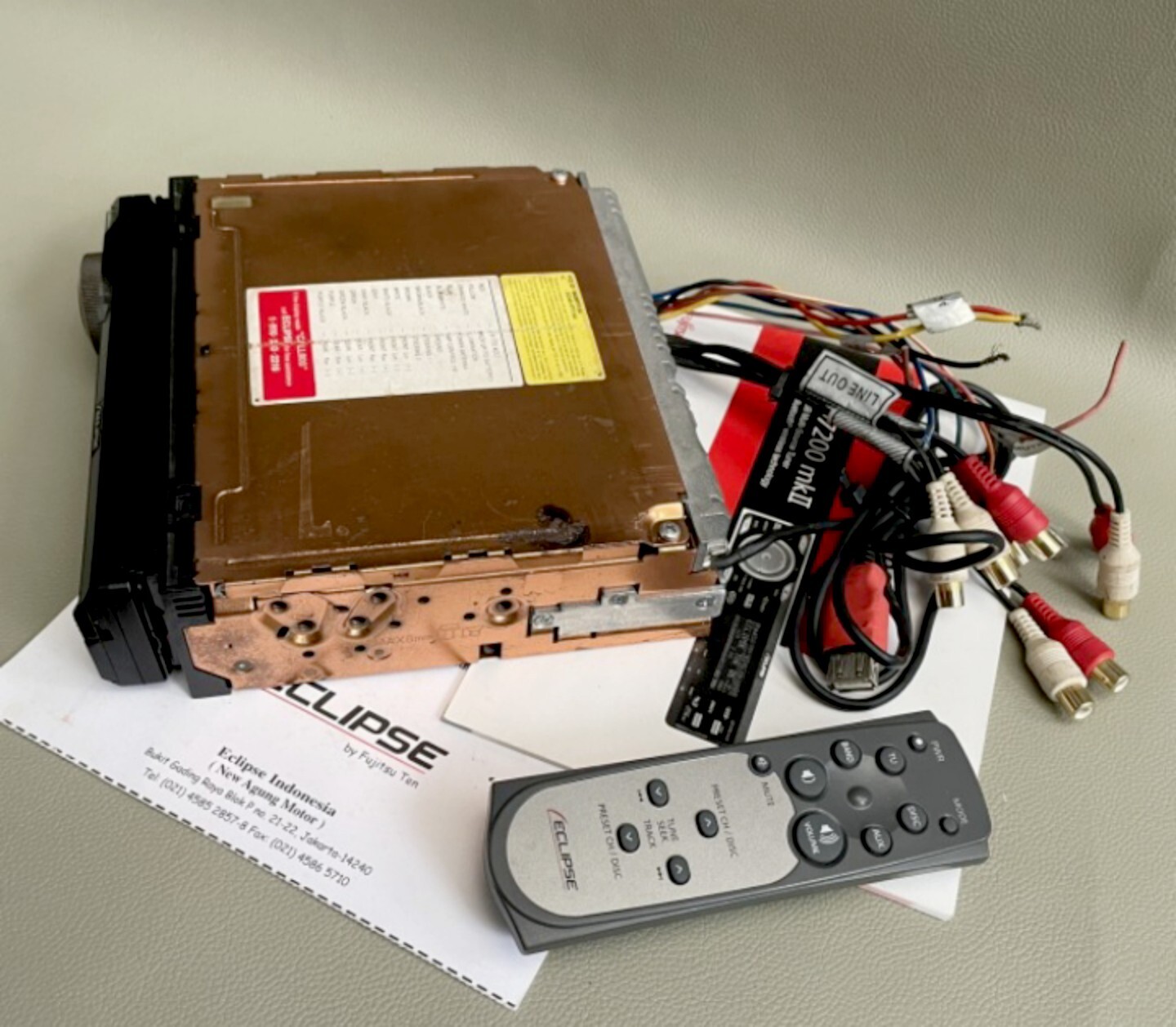 ECLIPSE CD7200 MK2 Single DIN SQ Car Audio CD MP3 Radio Bluetooth USB