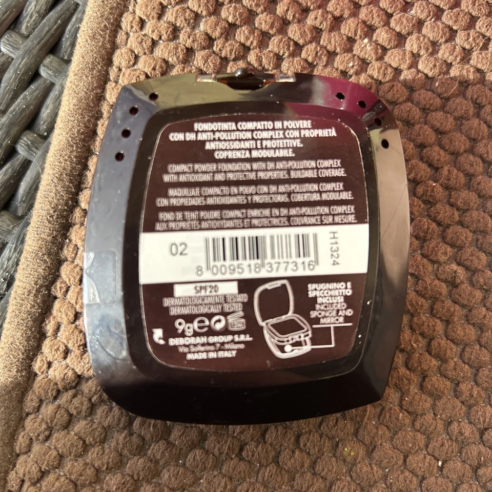 Deborah 24 Hour Perfect Compact Foundation 02 Neu 9 g - Bild 3 von 3