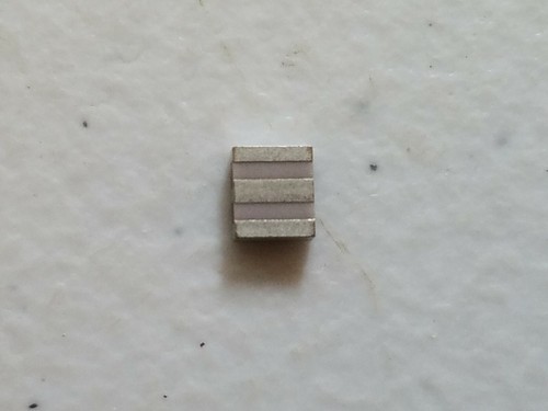 10 pcs Murata CSTCS 10.00MT Ceramic Resonator 10 MHz Automotive grade 4.7x4.1 mm - 第 2/5 張圖片