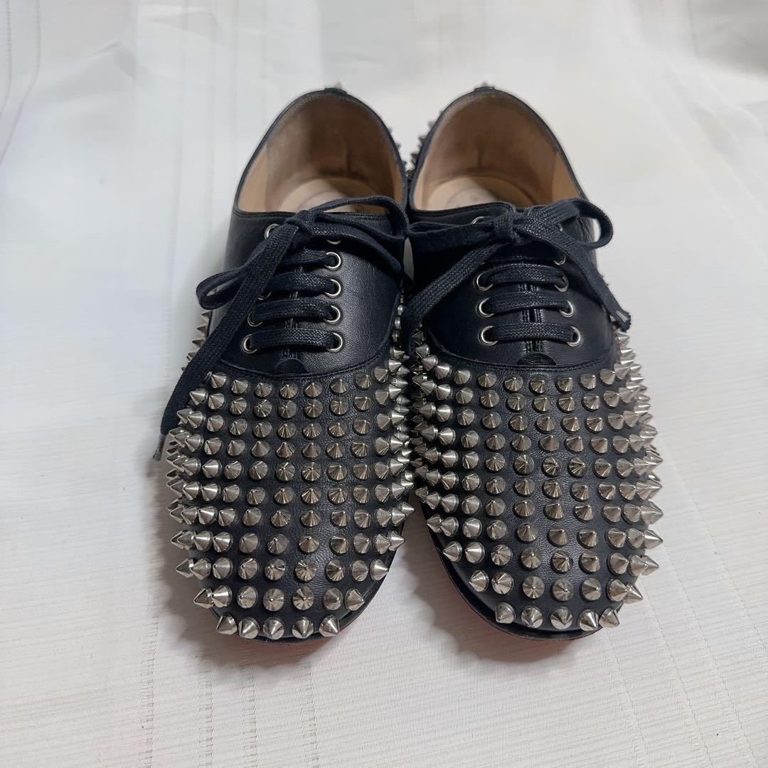 CHRISTIAN LOUBOUTIN Black Spike Leather Low Top Sneakers Womens 38