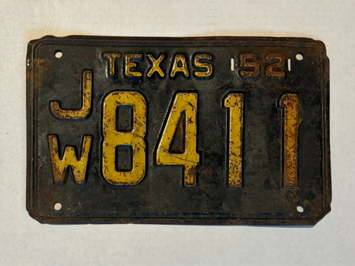 1952 Texas License Plate Black w/ Yellow Letters