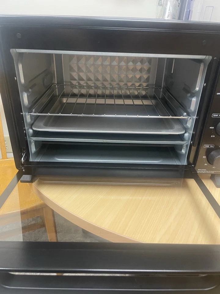 Horno Tostador Mainstays XL, 34QT, 6 Rebanadas Tamaño Familiar, Negro, 1500W, Nuevo Foto 2 de 4