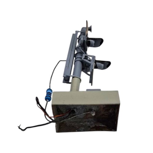 HO Scale Railroad Crossing Flashing Mandarin Chinese Lettering Marking Signal - Picture 8 of 8