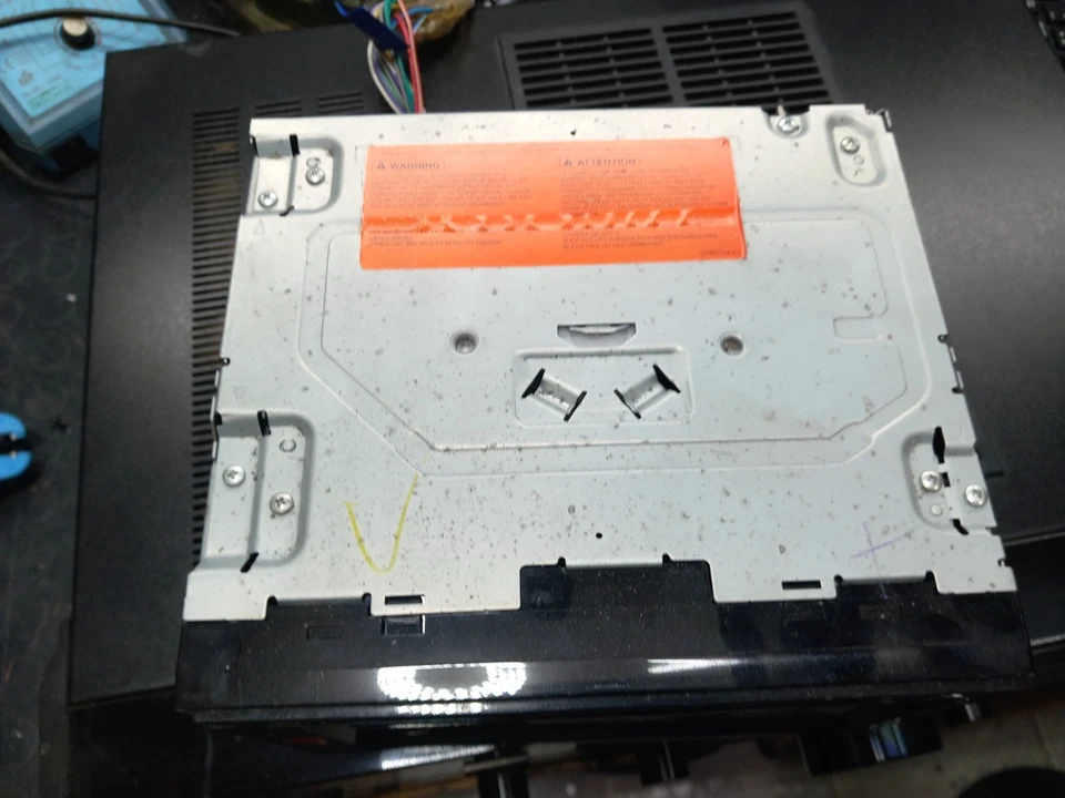 pioneer avh-290bt 2 din autoradio cd bluethoot senza accessori ne cavi - Immagine 2 di 4