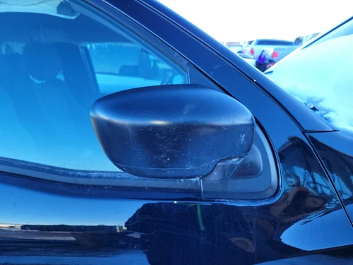 Used Right Door Mirror fits: 2022 Nissan Frontier manual black textured Right Gr