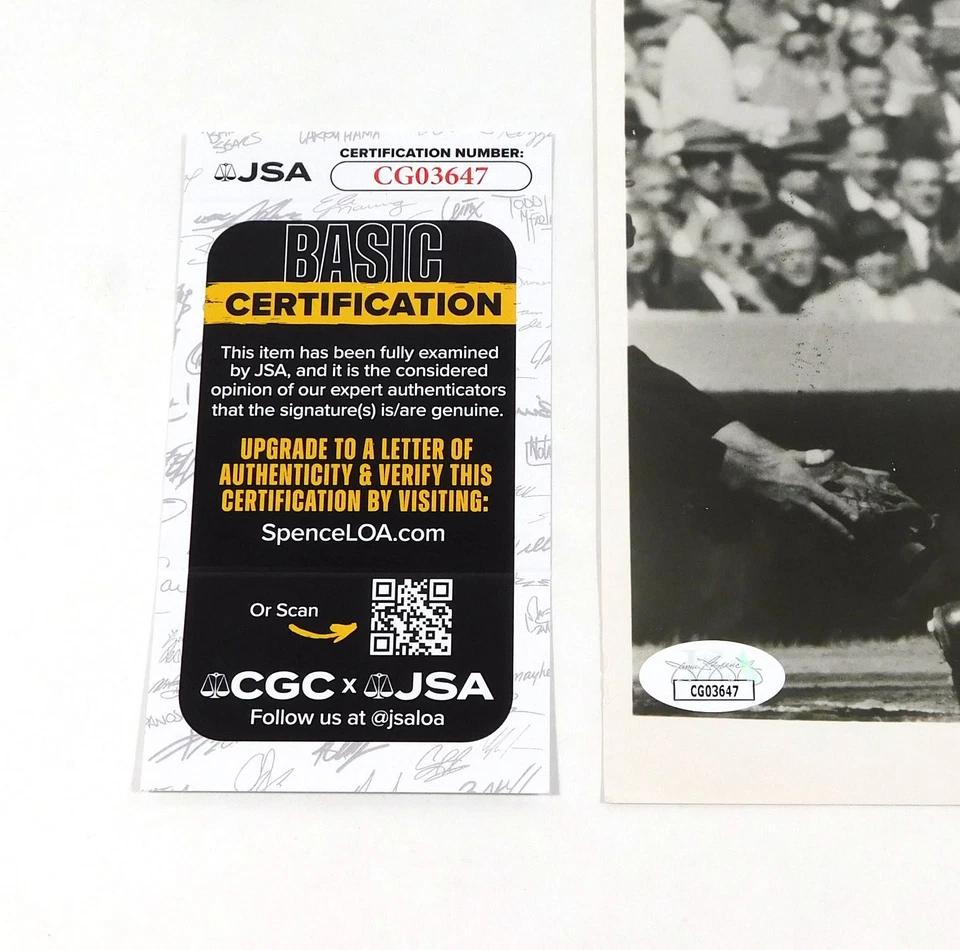 Eddie Mathews Signed 8 x 10 B&W Photo Braves JSA Auto - Image 3 of 3