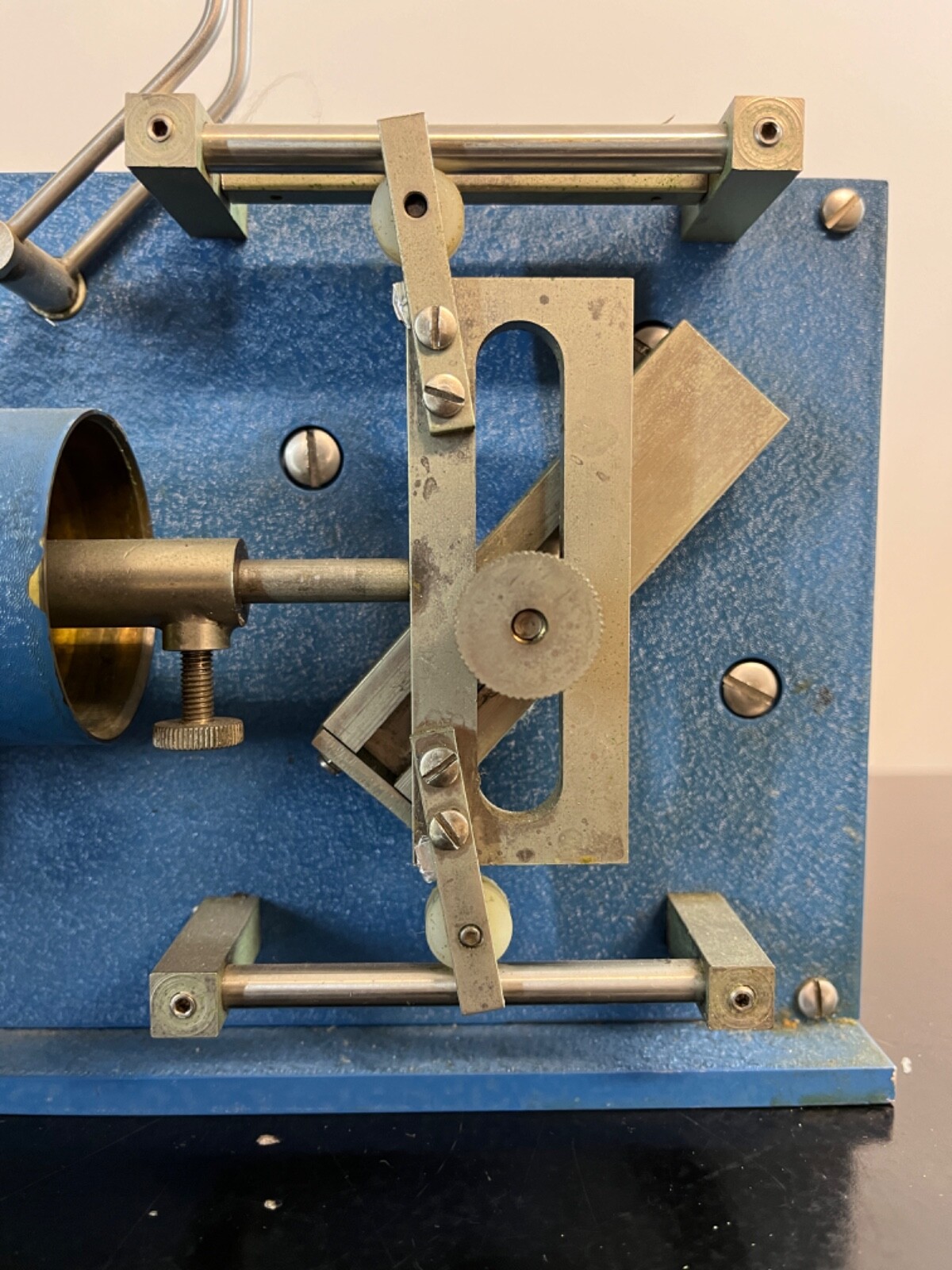Picture 4 of 10