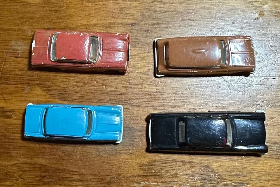Vintage INGAP 4 Plastic Toy Cars Made In Italy / Fleet-Wood Flavia Corvair Ford - Image 2 of 4