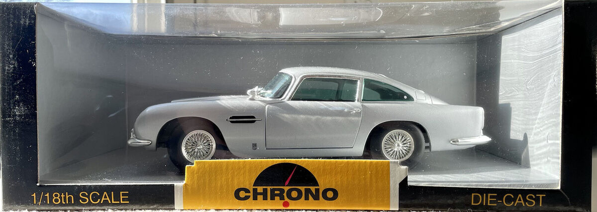 CHRONO ASTON MARTIN DB5 1963 BOND SILVER