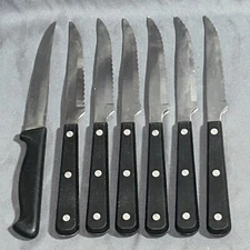 J.A. Henckels International Eversharp 35197 Steak Knife Lot of 6 & (1) Everedge