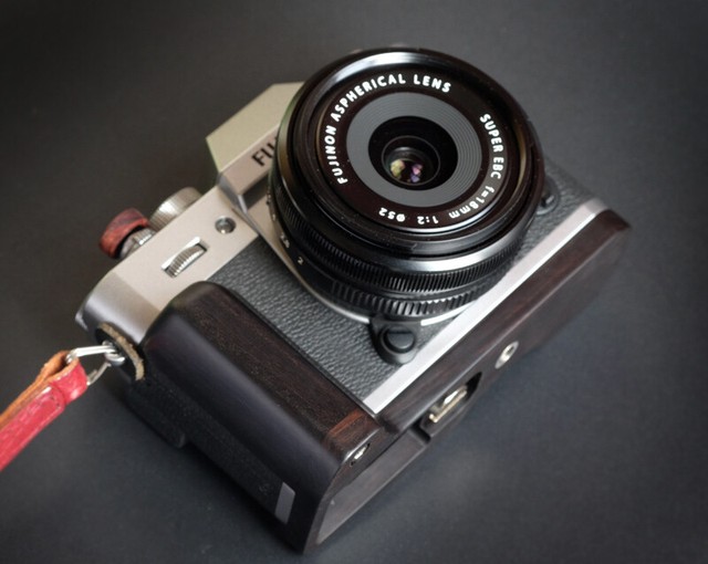 fuji xt30 grip