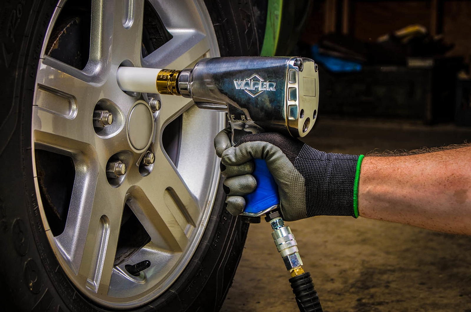 Vaper 19748 1/4Inch NPT 1/2Inch Drive Air Impact Wrench for sale