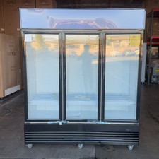 Clearance Beverage 3 Glass Door Merchandiser 74 in 50890L0302 Size 74x26x83