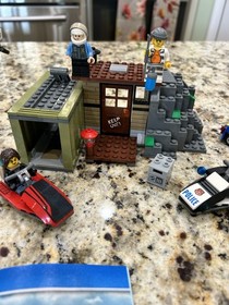Lego City Crooks Island 60131 100% Complete Set W/Manuals & Figures + Extra Cops