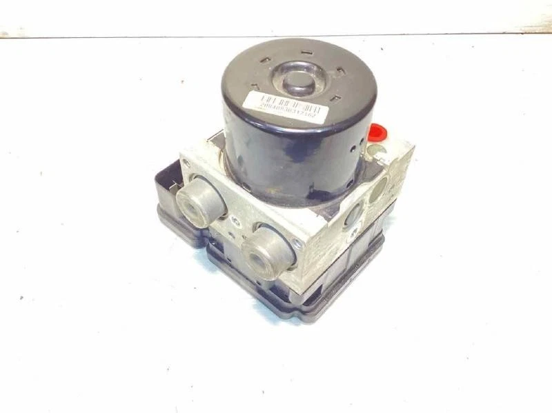 '2010-2012 Dodge Caliber ABS Anti Lock Brake Pump & Control Module OEM 2.0L" - Image 2 of 4