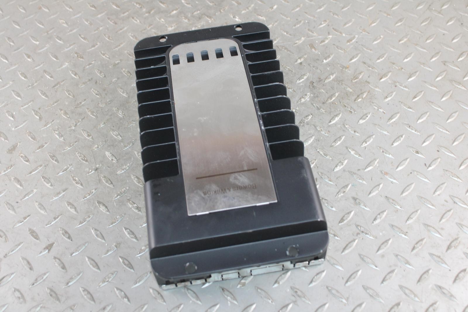 Maserati Ghibli 2000-2014 Amplifier
