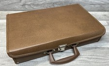 30 Cassette Hard Plastic Brown Carrying Case w Buckle Close Handle VTG