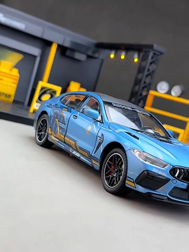 New 1:24 BMWs M8 Alloy Car Model Diecast Toy with Sound and Lights Kids Toy Gift - Picture 3 of 27