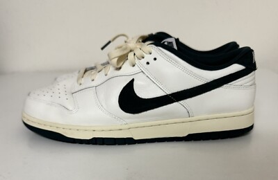 nike dunk low disrupt office