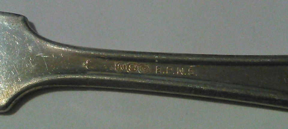 De colección National Silver E.P.N.S. Cuchillos de mantequilla plateados (6) Foto 4 de 4