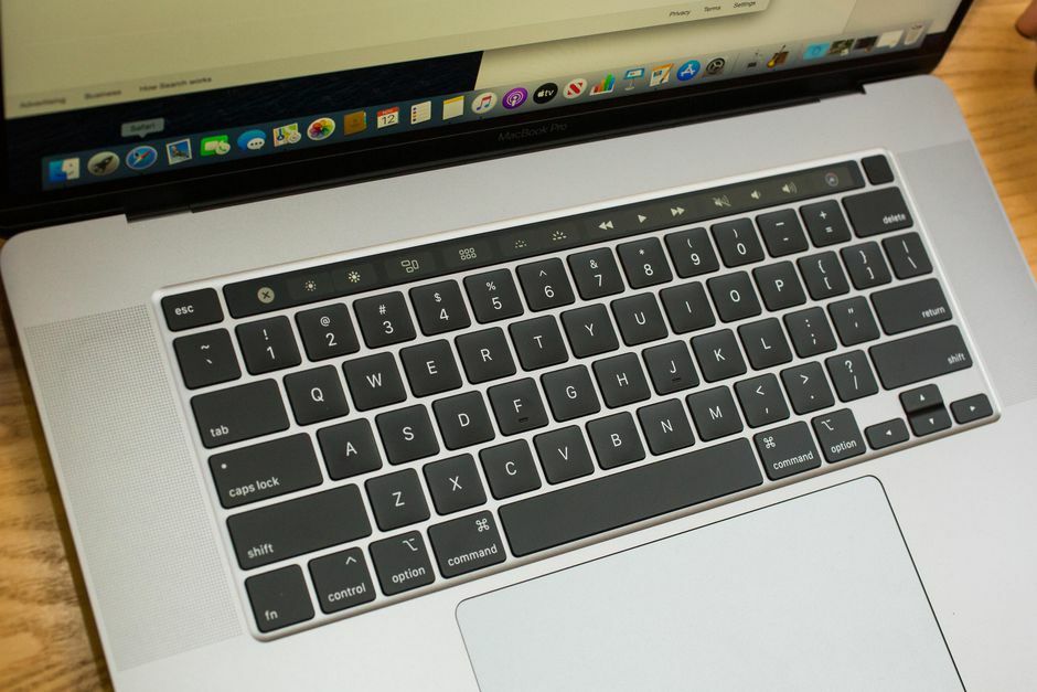 MacBookPro 16インチ i9/16GB/1TB/Radeon フルスペ Amazon.co.jp: 2019 Apple MacBook Pro (16インチ, 16GB RAM