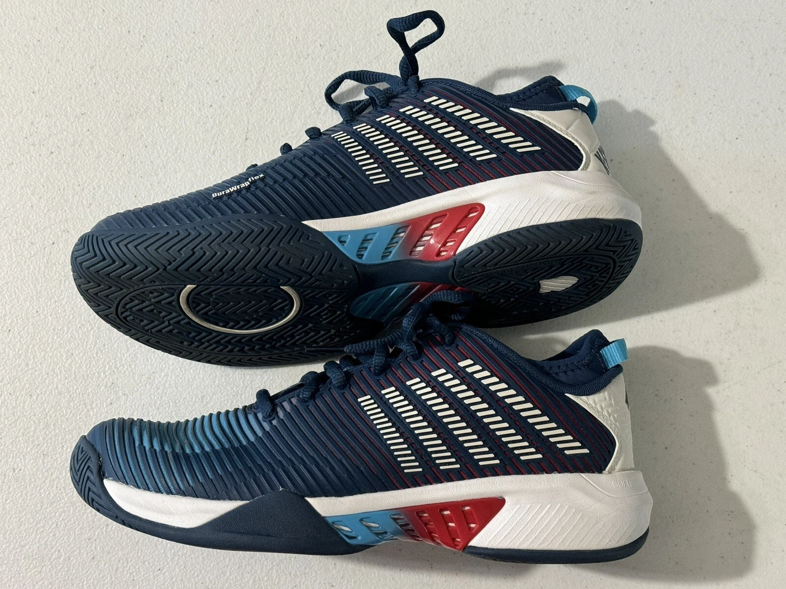 Chaussures de tennis homme K Swiss Hypercourt Supreme bleu opale et blanc de blanc taille 7