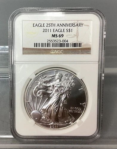 2011 American Silver Eagle - NGC - MS 69